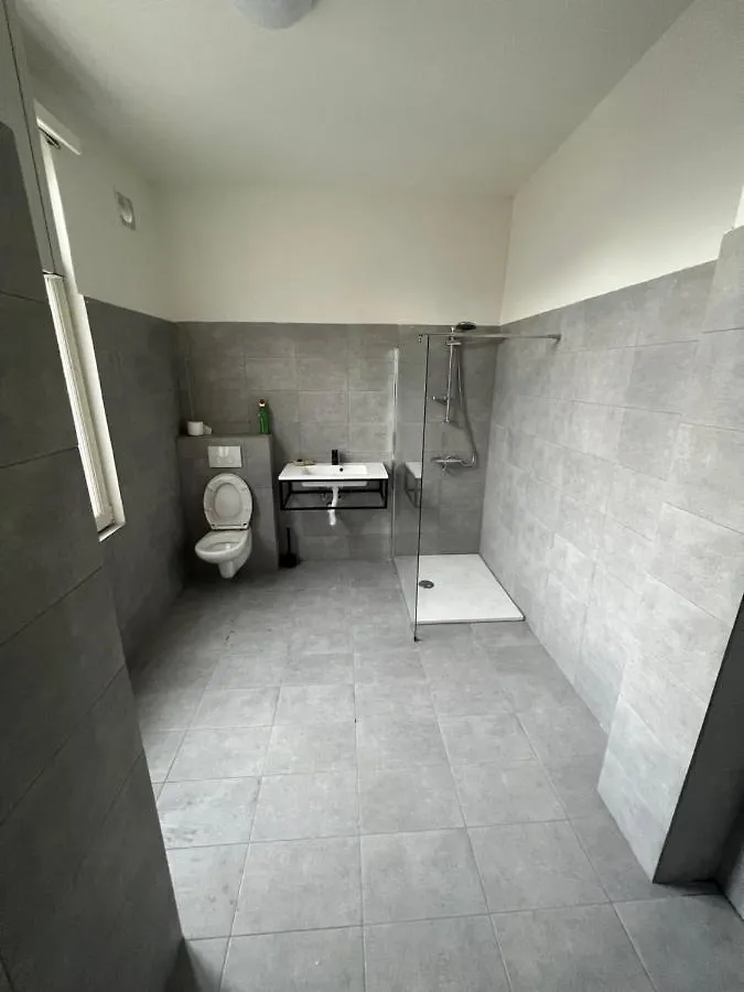 Bkenkember Apart Hotel Antwerp Guest house